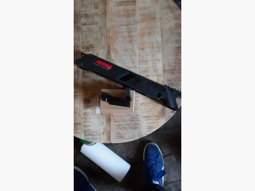 Adder 5 schots magazijn en RedDot van EK