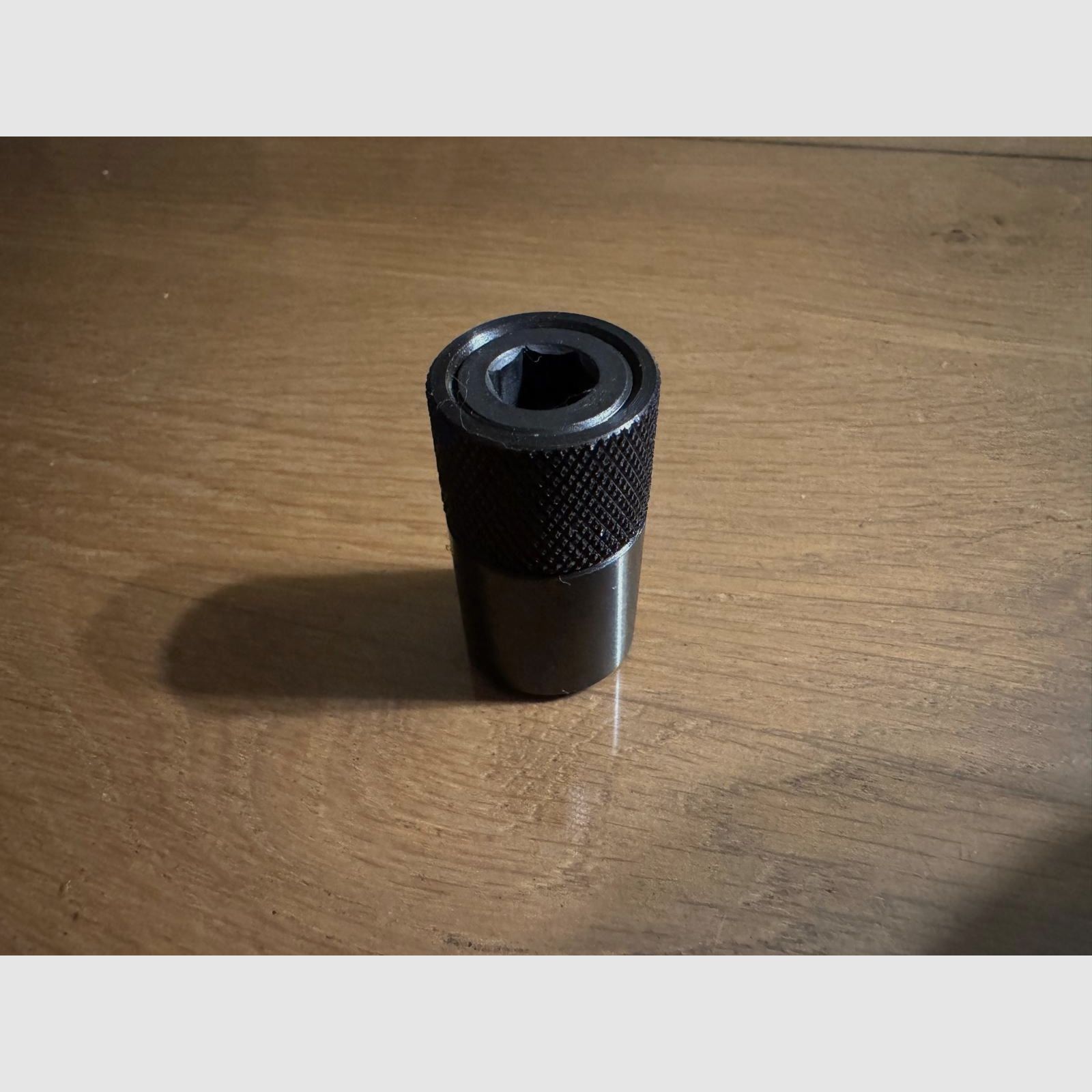 Thread adapter M14x1 to 5/8x24 UNF