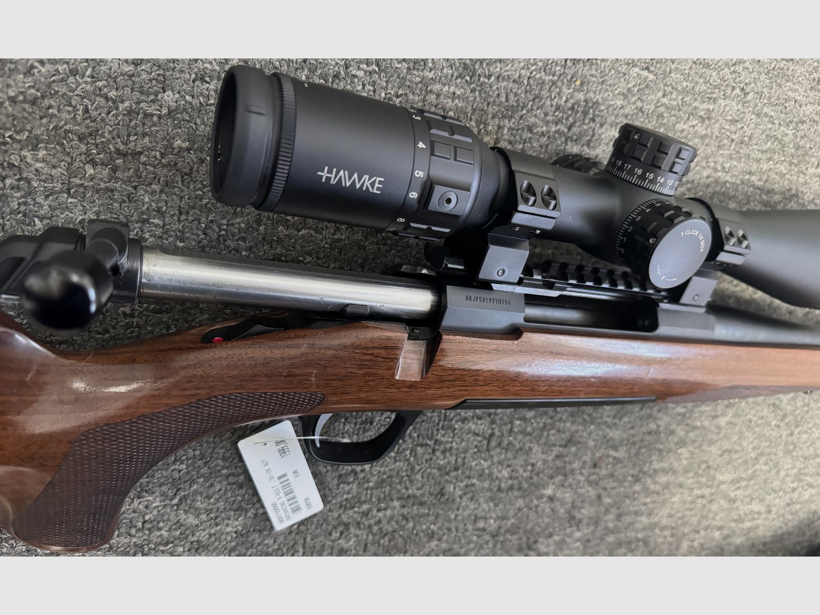 Browning X-Bolt .30-06 mit Mündungsgewinde, Zielfernrohr