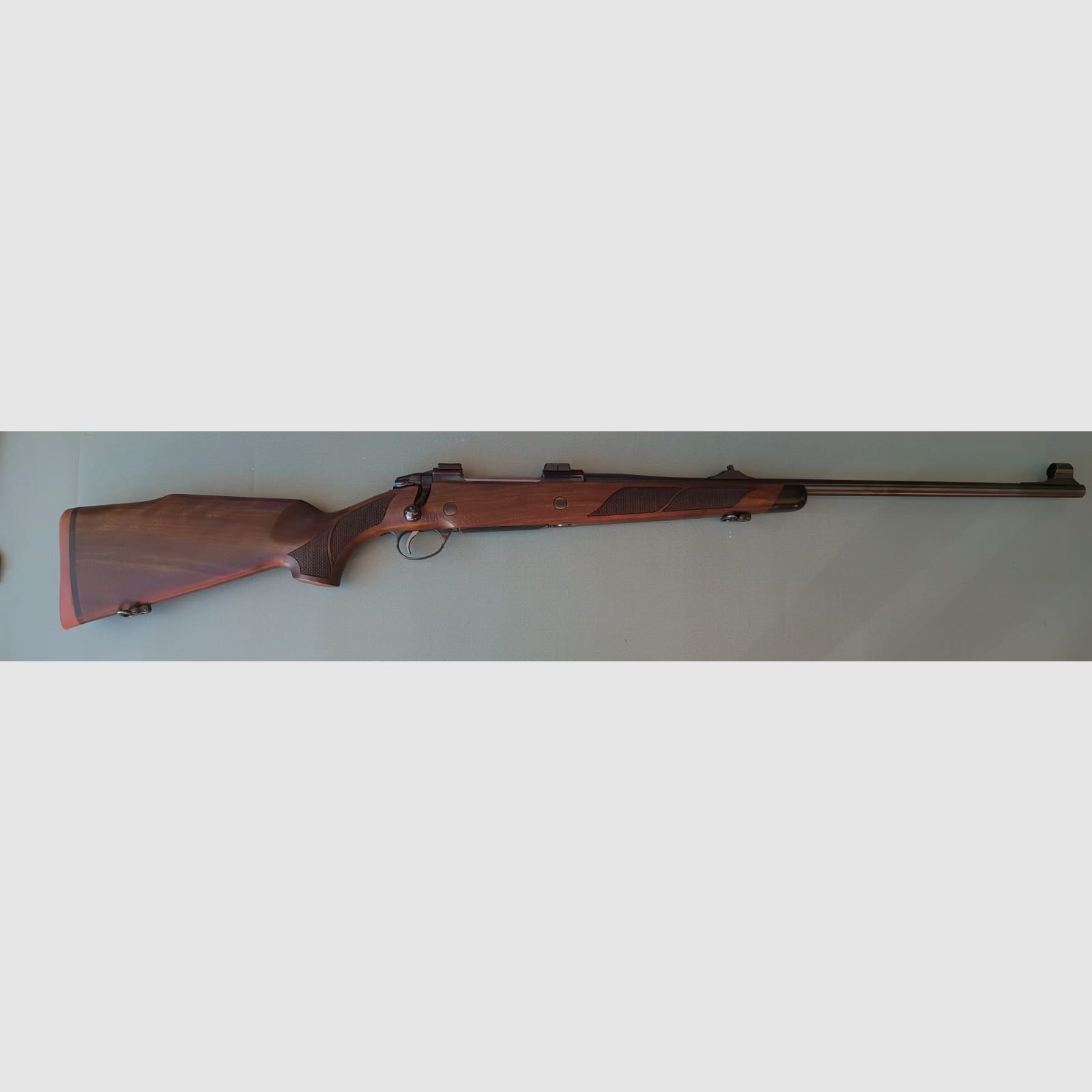 A 76 BÜCHSE MIT ZUGVERZÖGERUNG SAKO MOD 75 KAL. 375 H&H MIT SCHWENKMONTAGE 30MM RINGE, Bild 1 von 2