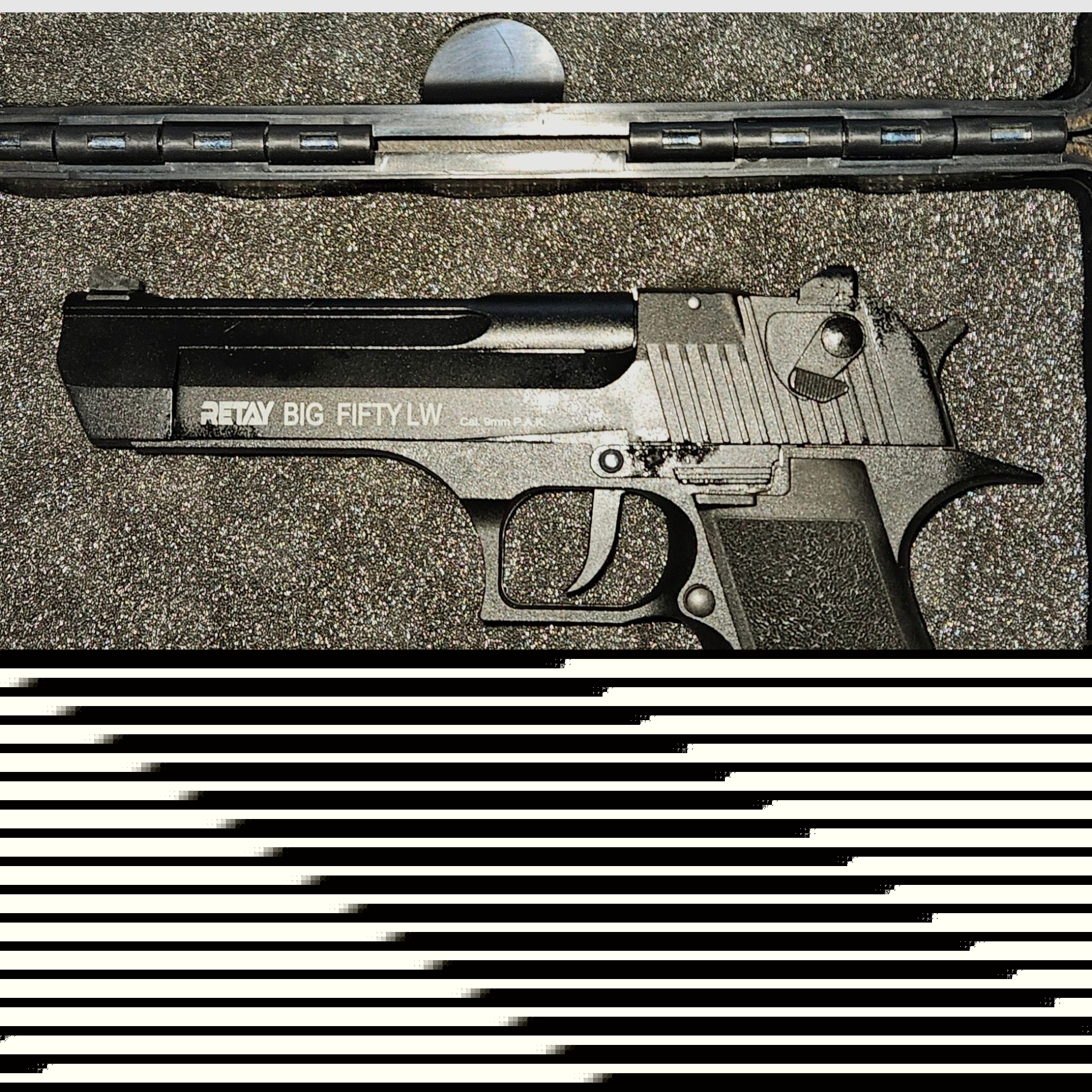 Retay Big Fifthy. Schreckschusswaffe,9mm PAK,Nachbildung der legendären  Desert Eagle  .50,ein Monat alt,top Zustand!!!