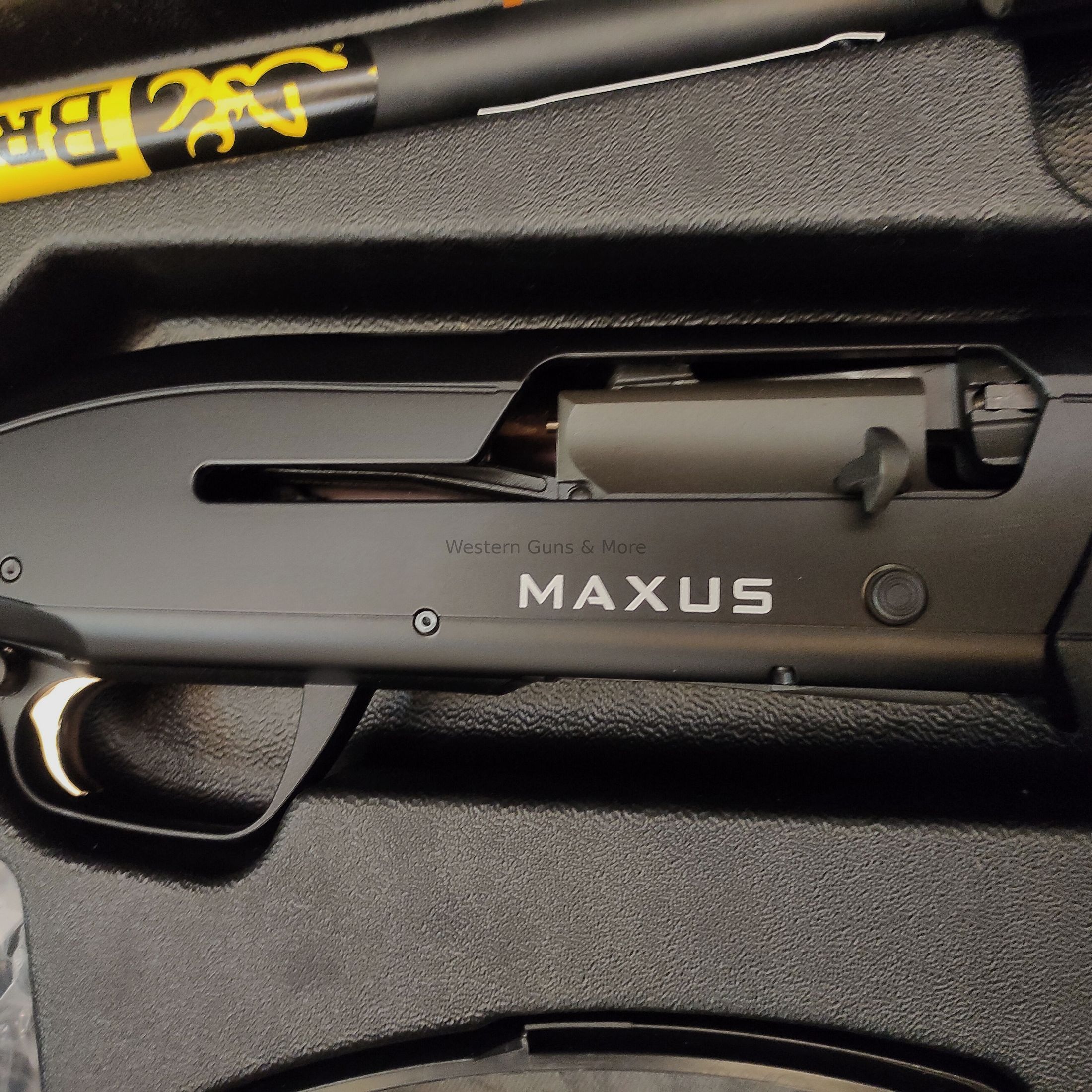 Browning	 Maxus