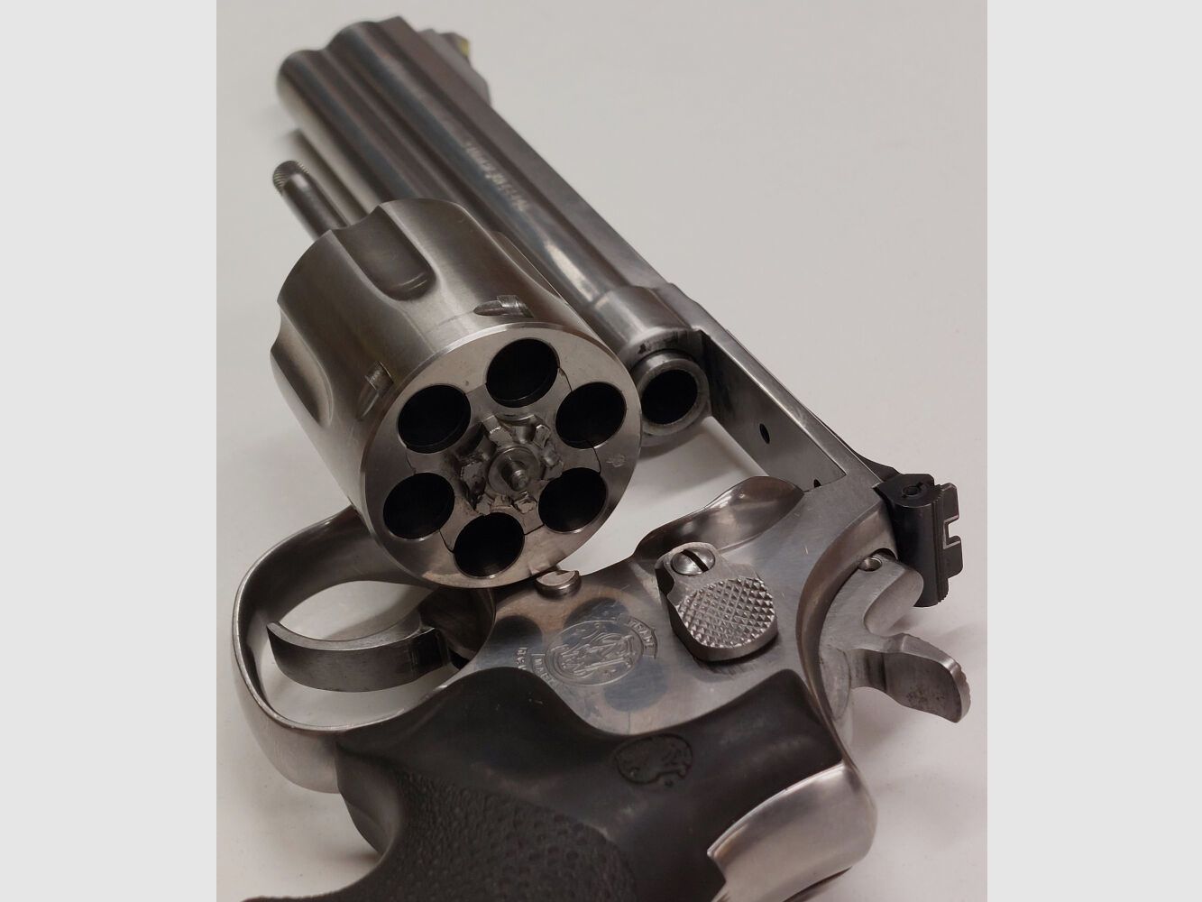 Smith & Wesson Sport-/Matchrevolver Smith & Wesson Mod.686-4 RVS 6" in kaliber .357Mag.