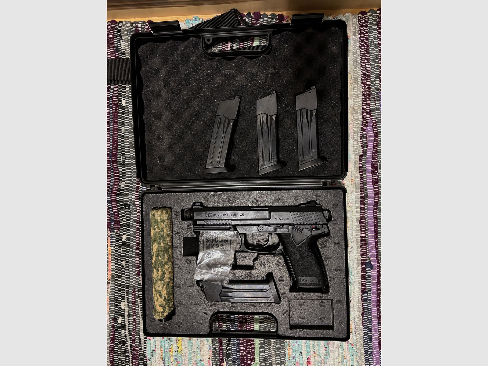 Tokyo Marui MK 23 Socom Set (Gas) 