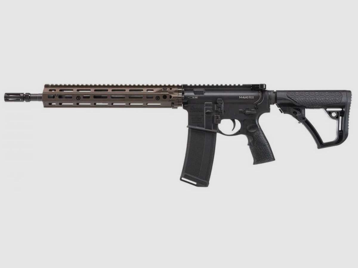 Daniel Defense M4A1 RIII 14,5' Kal. 5,56 x 45 mm NATO ambidextrous Handguard RIS III - FDE, Bild 3 von 9
