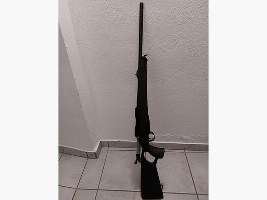 Mercury/Sabatti Saphire, Repetierbüchse, Kal. .30-06, Lochschaft, inkl. 66 Schuß RWS HIT, neuwertig