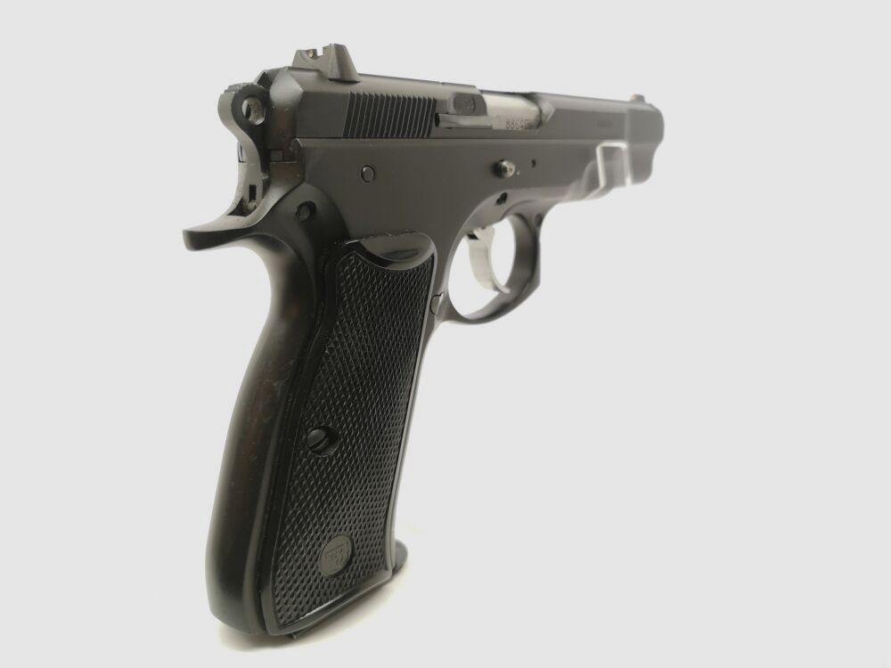 ZBROJOVKA BRNO M75 mit Wechselsystem "Kadet" in .22lr.