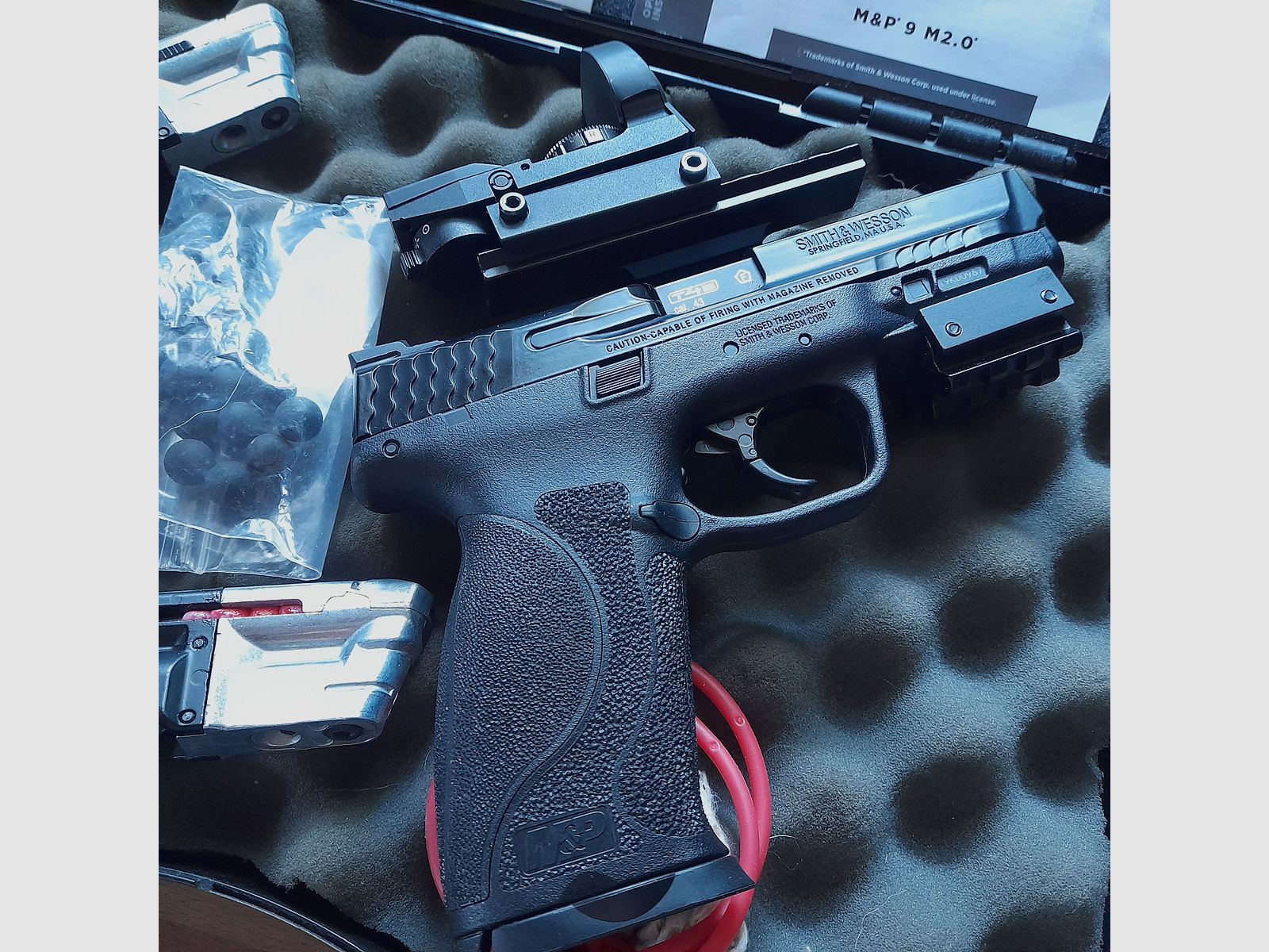Umarex Smith & Wesson M&P9 M2.0 mit 2 TPM Magazinen im Koffer Set