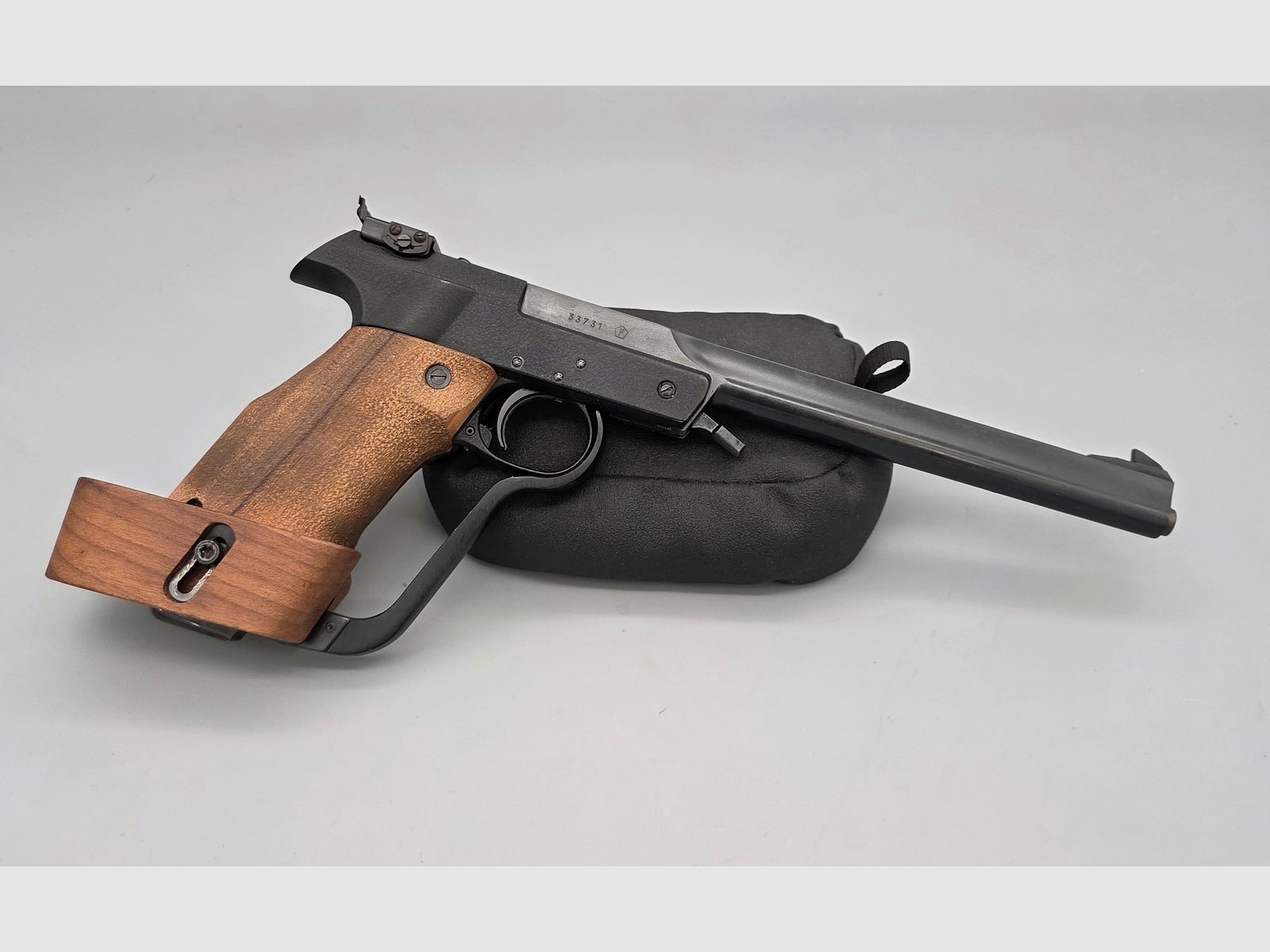 James Bond 007 pistola ad aria compressa Walther Mod. LP3 Match come successore simile all'LP2 nel calibro 4,5mm Diabolo