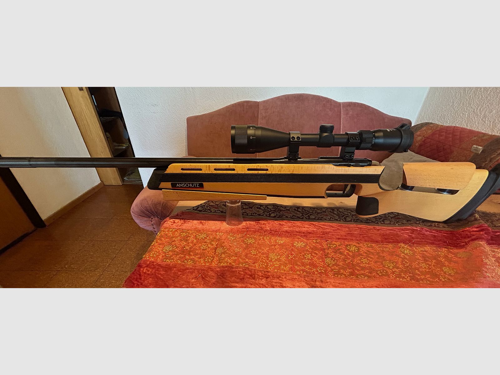 Anschütz 1807 kaliber 22 met Simalux