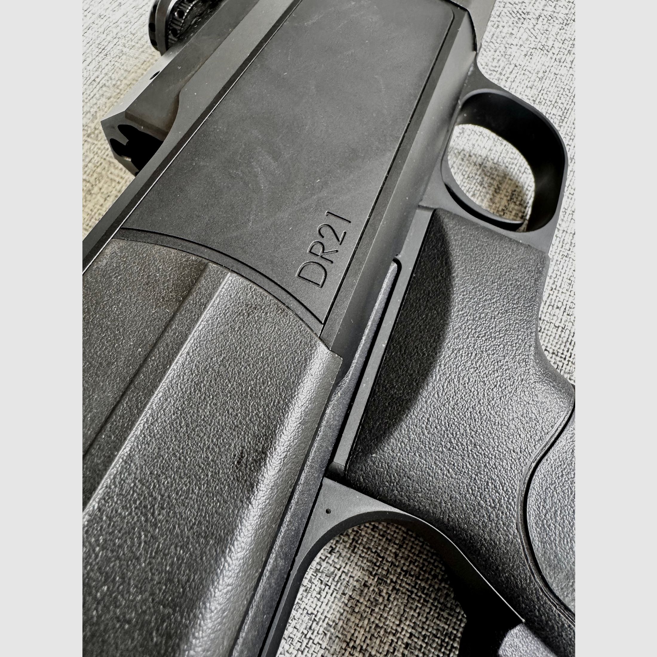 Dentler DR21 Premium .308 Win – jak nowy, bardzo małe obciążenie strzałowe, z szyną Dentler vario