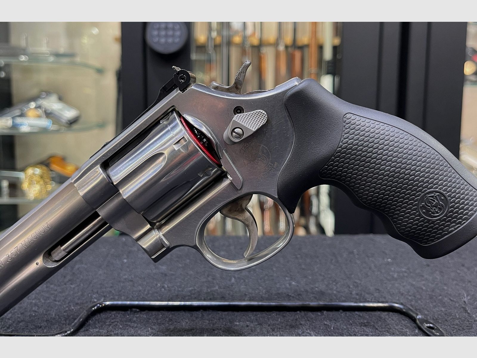 SMITH & WESSON 686 DISTINGUISHED PLUS 4”, Bild 4 von 12