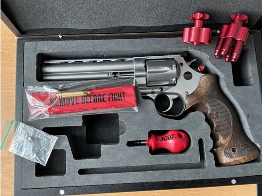 Korth Revolver Classic. 357 Mag 6“ silver raro