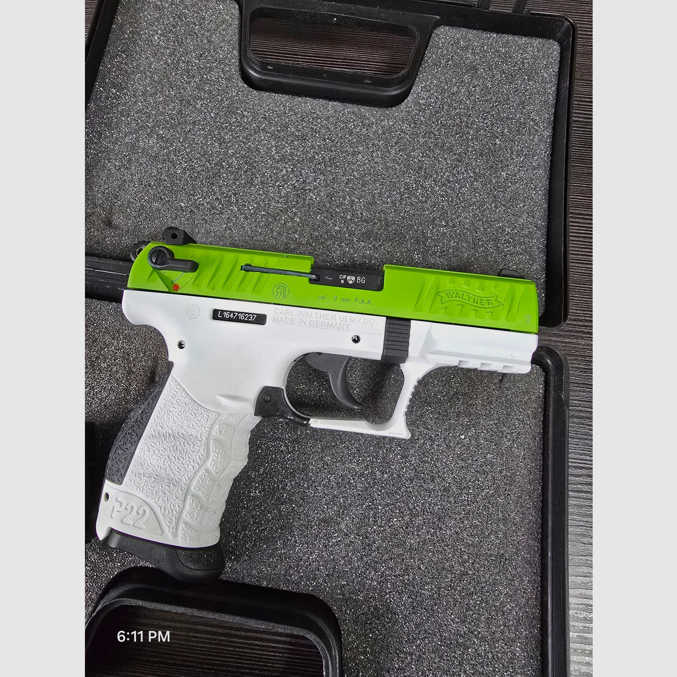 Walther P22Q Grün/ White  Edition