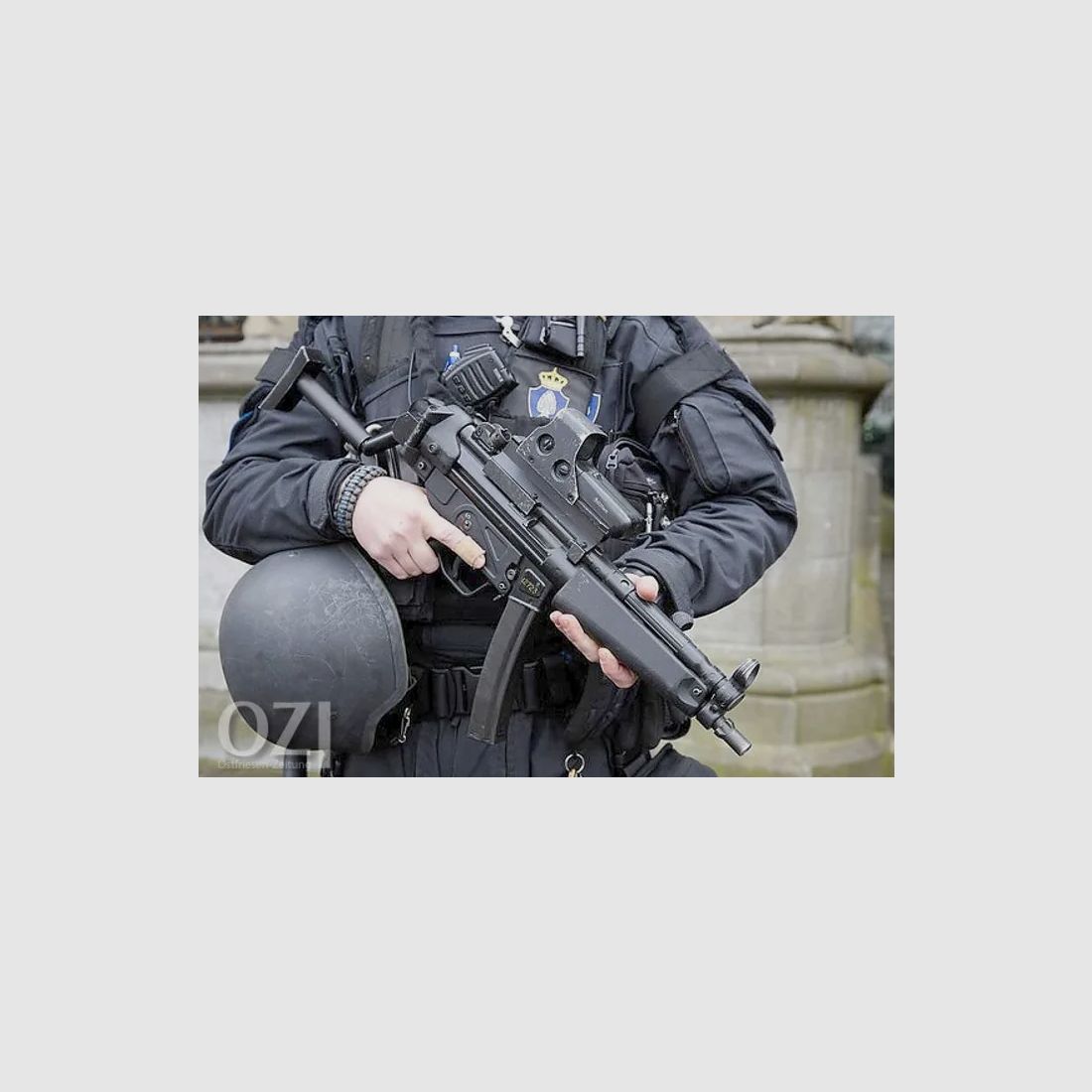 Sehr Seltene B&T Schulterstütze klappbar Helmversion für die MP5/ SP5 / Niederländischen Marechaussee/Zugriffsteam.
