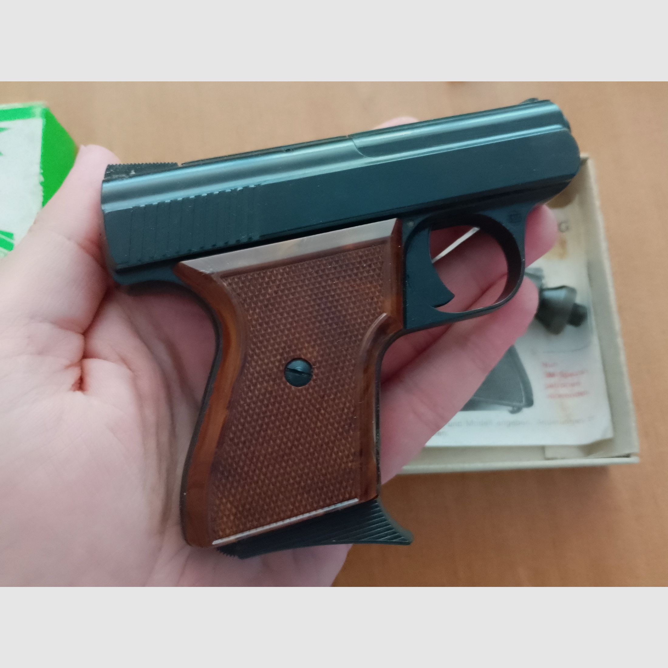 Alte Rhöner SM 15 Kal. 8 mm Knall im PTB 83/2 mit Verpackung!