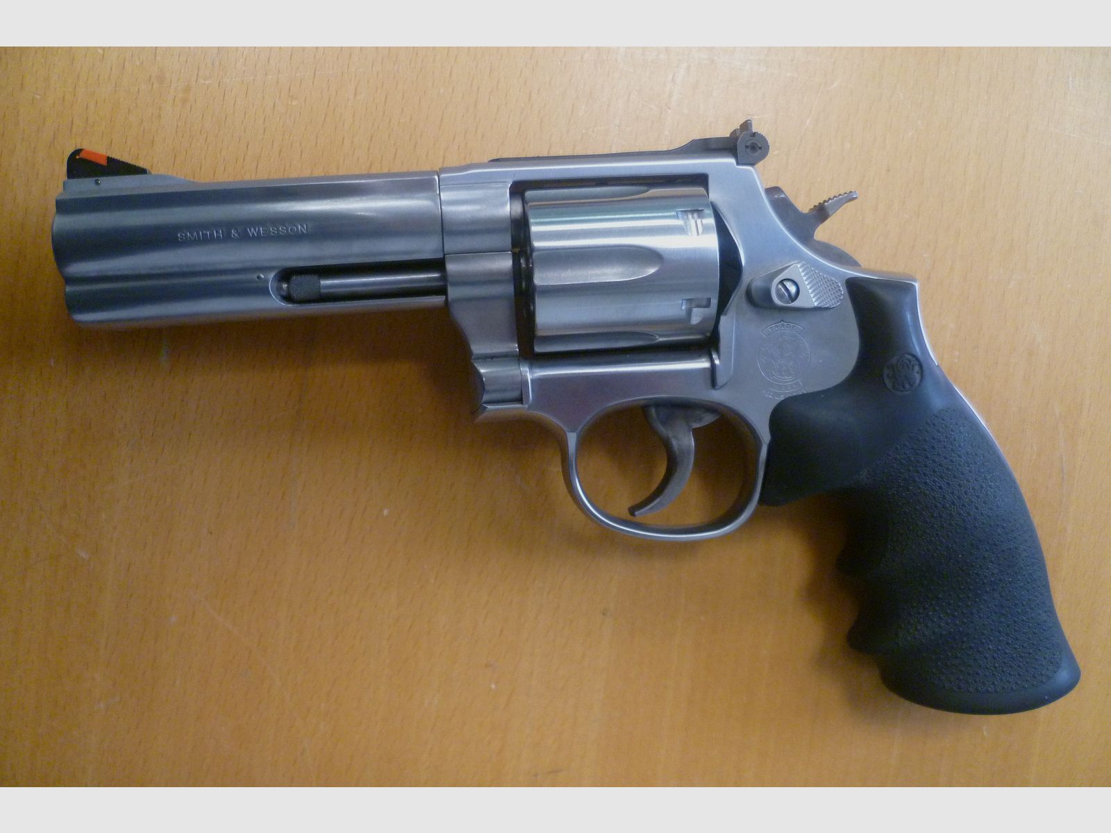 Revolver Smith & Wesson 686-5 .357 Magnum