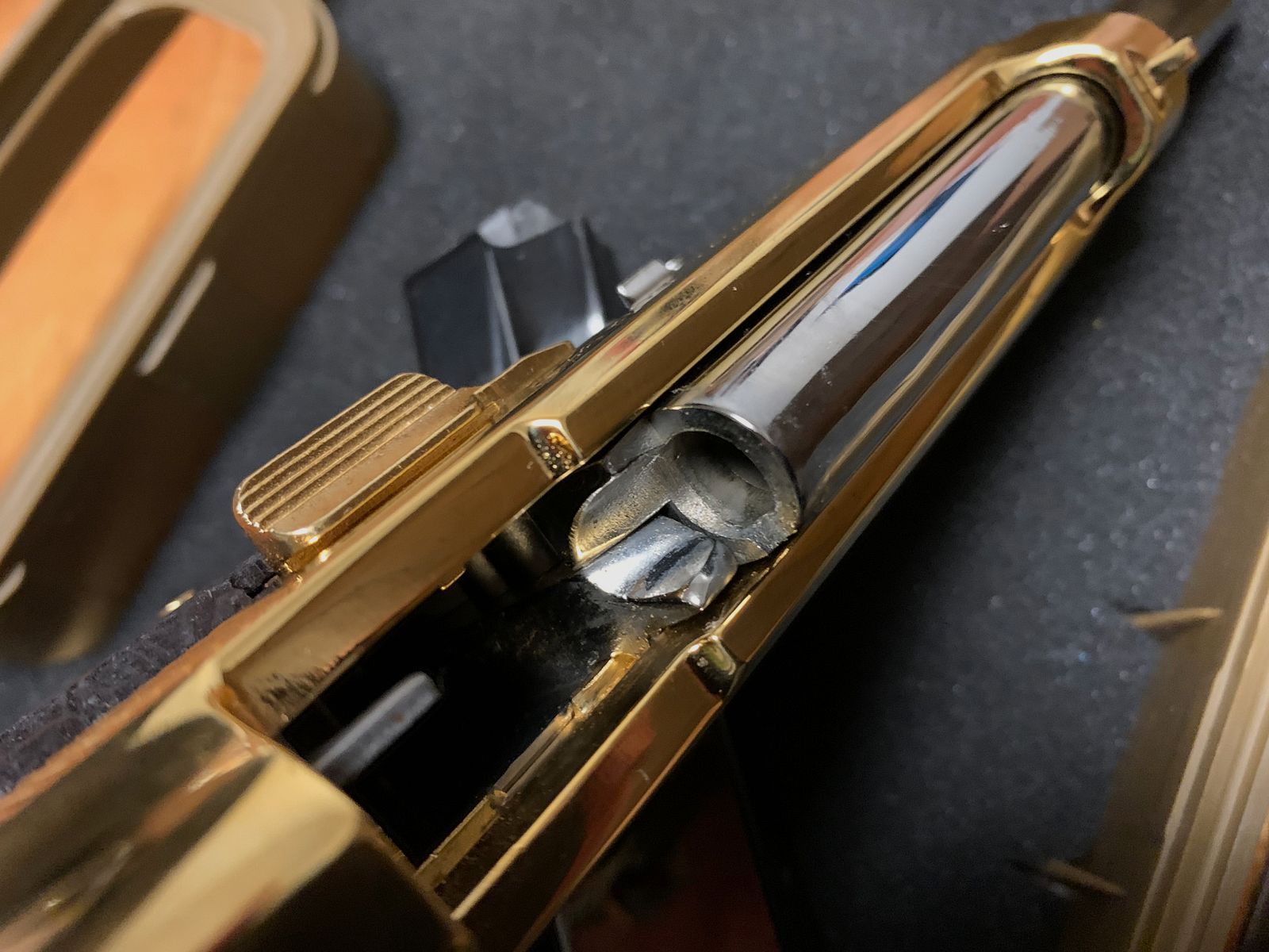 Reck Miami 92F, 9mm P.A.K. 24k gold-plated and chrome-plated