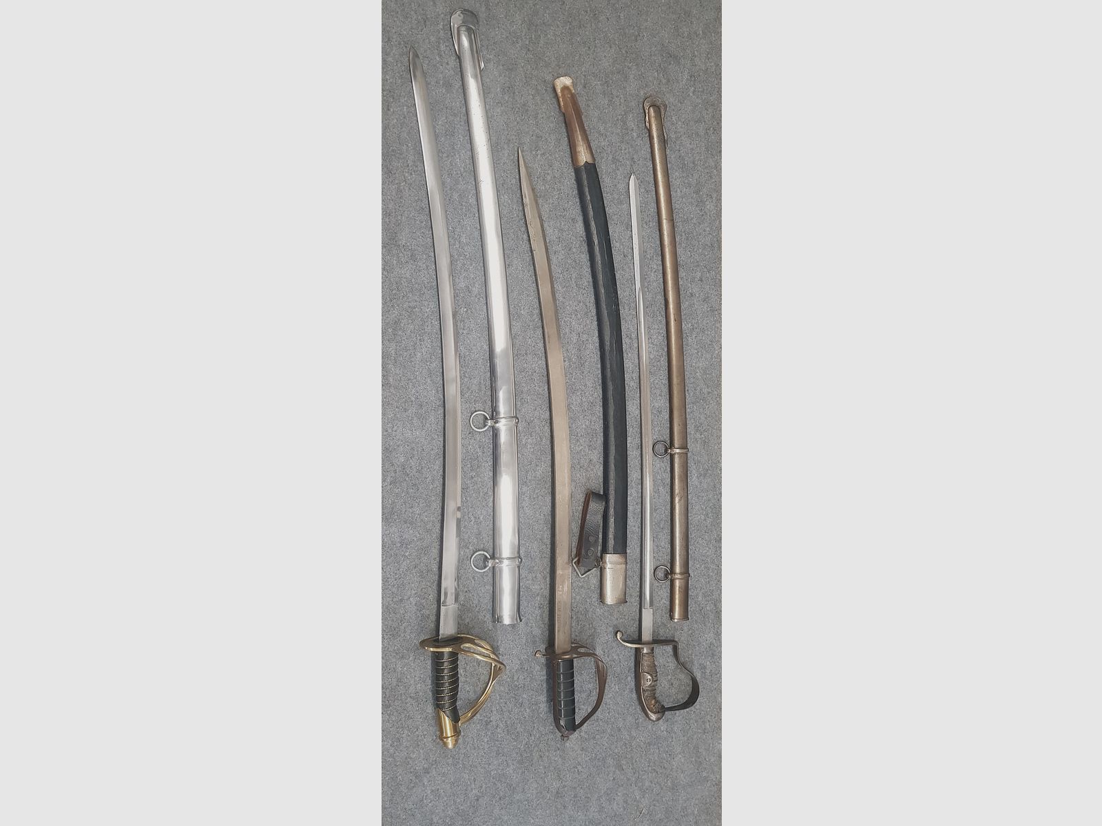 Konvolut Sammlung Messer Schwert Säbel Ninja Katana