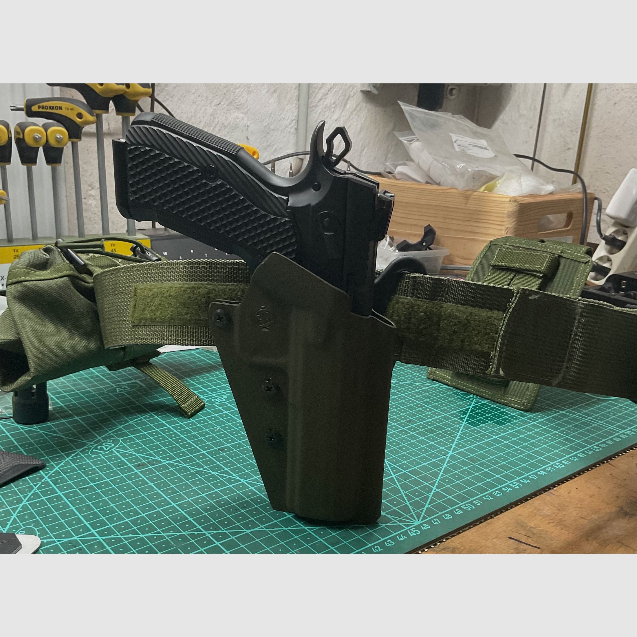 Kurzwaffen Rig für Shadow 2