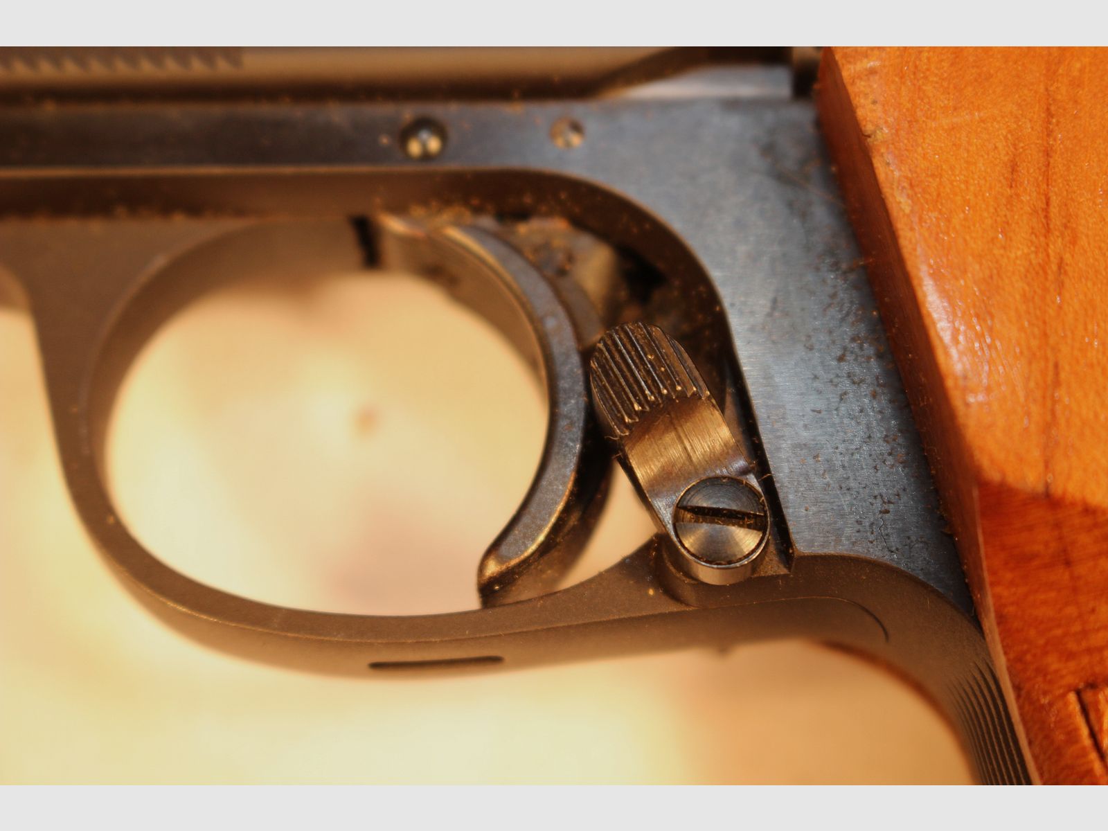 Hämmerli Model 212 Jägerschaftspistool.