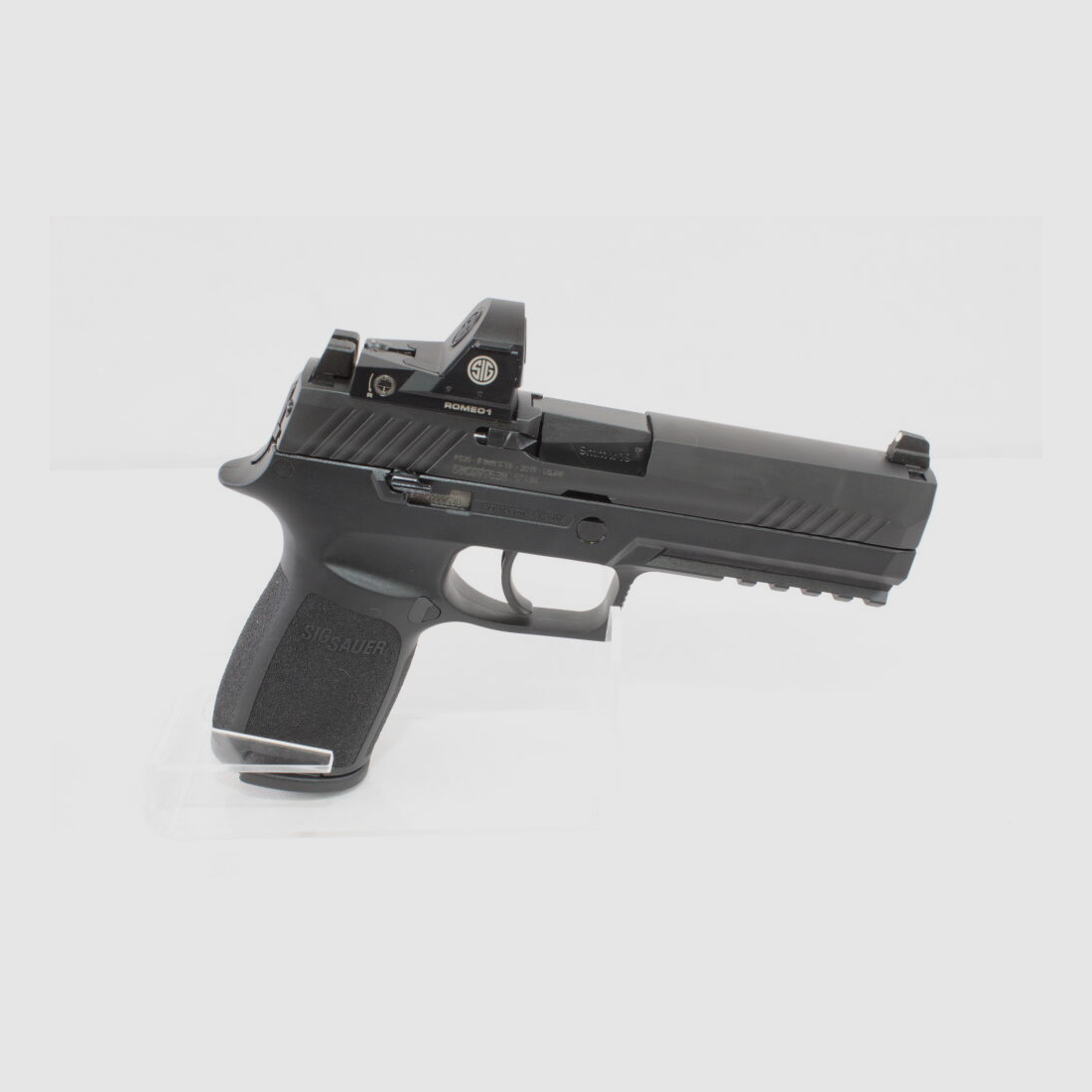 Sig Sauer P320 Fullsize Optic Ready with Red Dot Sight Romeo 1