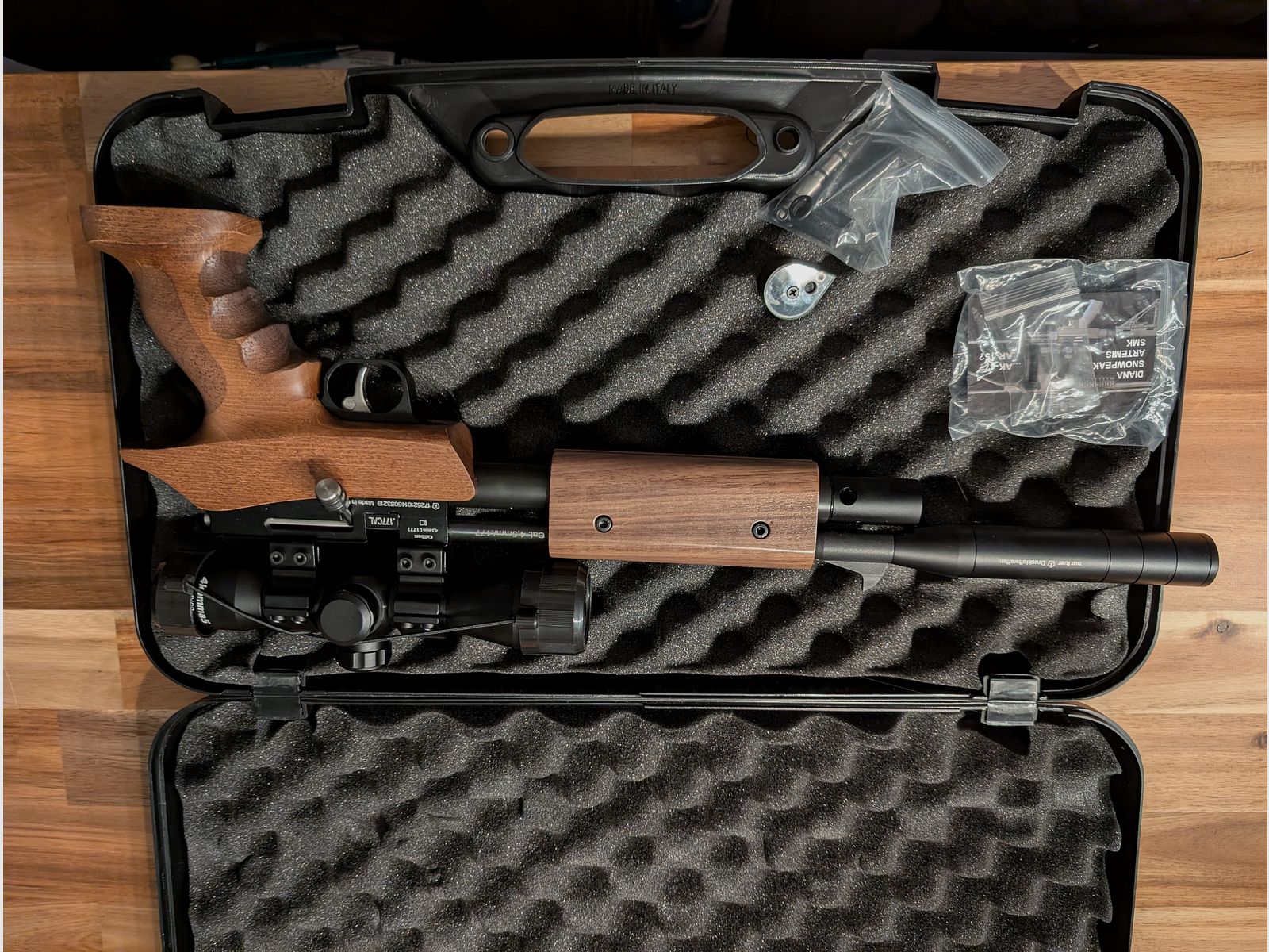 Diana Bandit z walizką i akcesoriami pistolet pneumatyczny