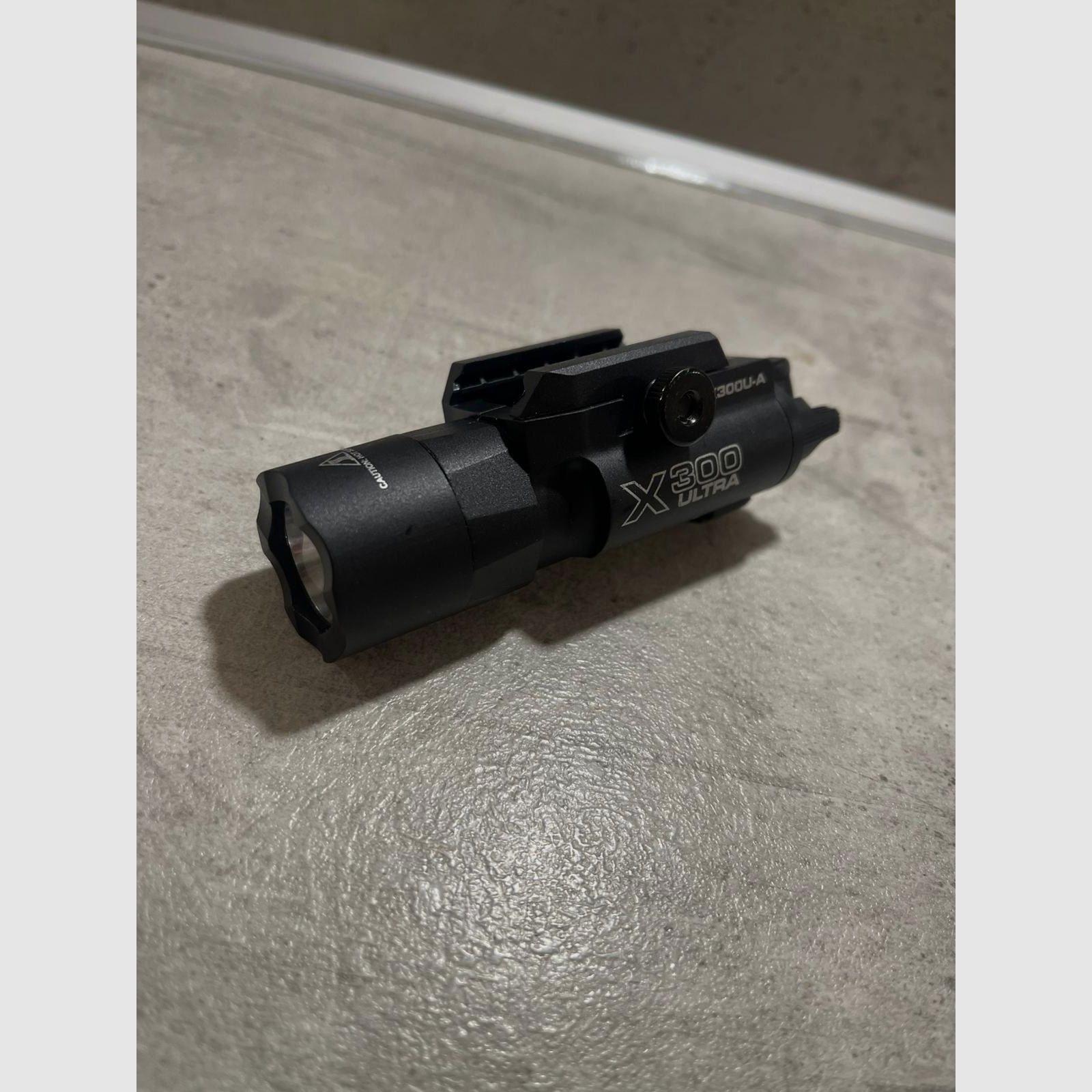 X300 Pistolenlicht DUMMY Airsoft KEINE FUNKTION!!!