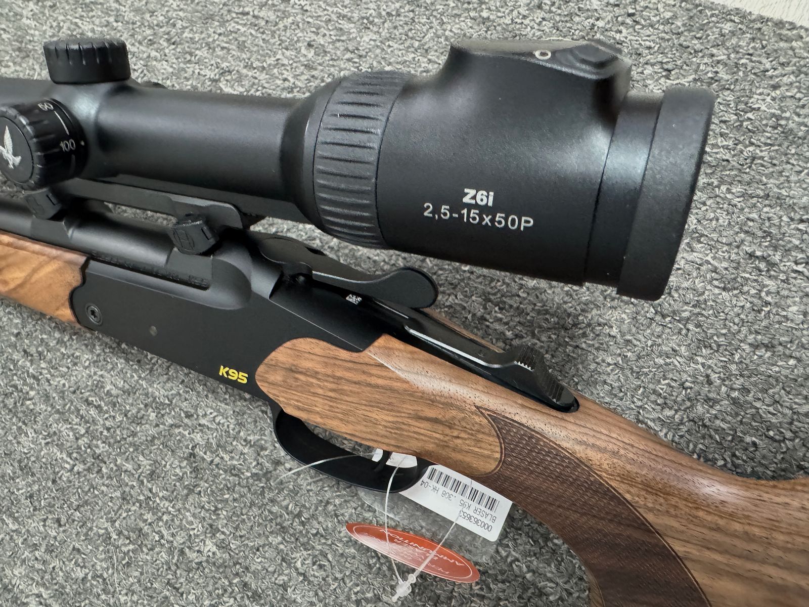 Blaser K95 - .308 - HK4 - M15x1 - Neuwaffe 2026 mit Swarovski Z6i 2,5-15x50