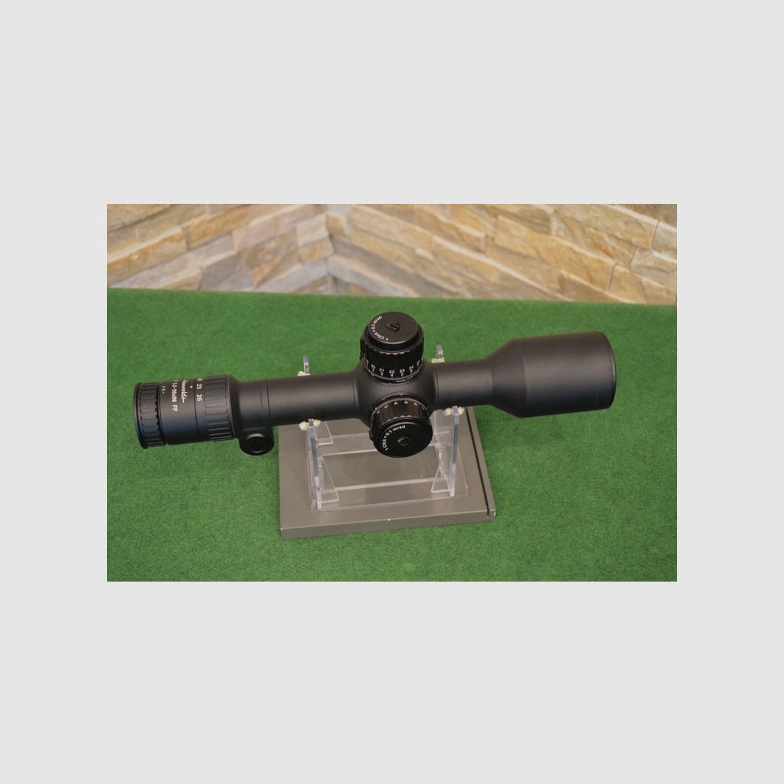 Cassidian Hensoldt 3.5-26x56 FF