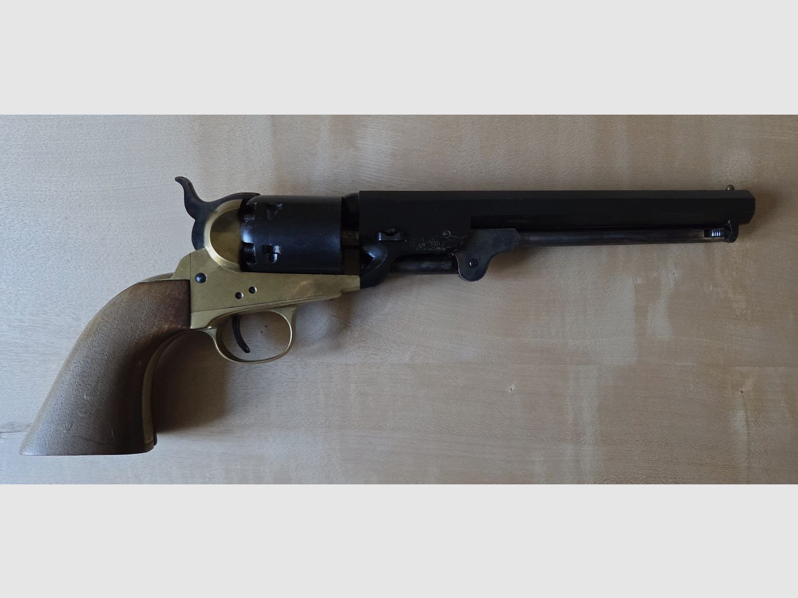 Colt Navy van Hege Kal. 36