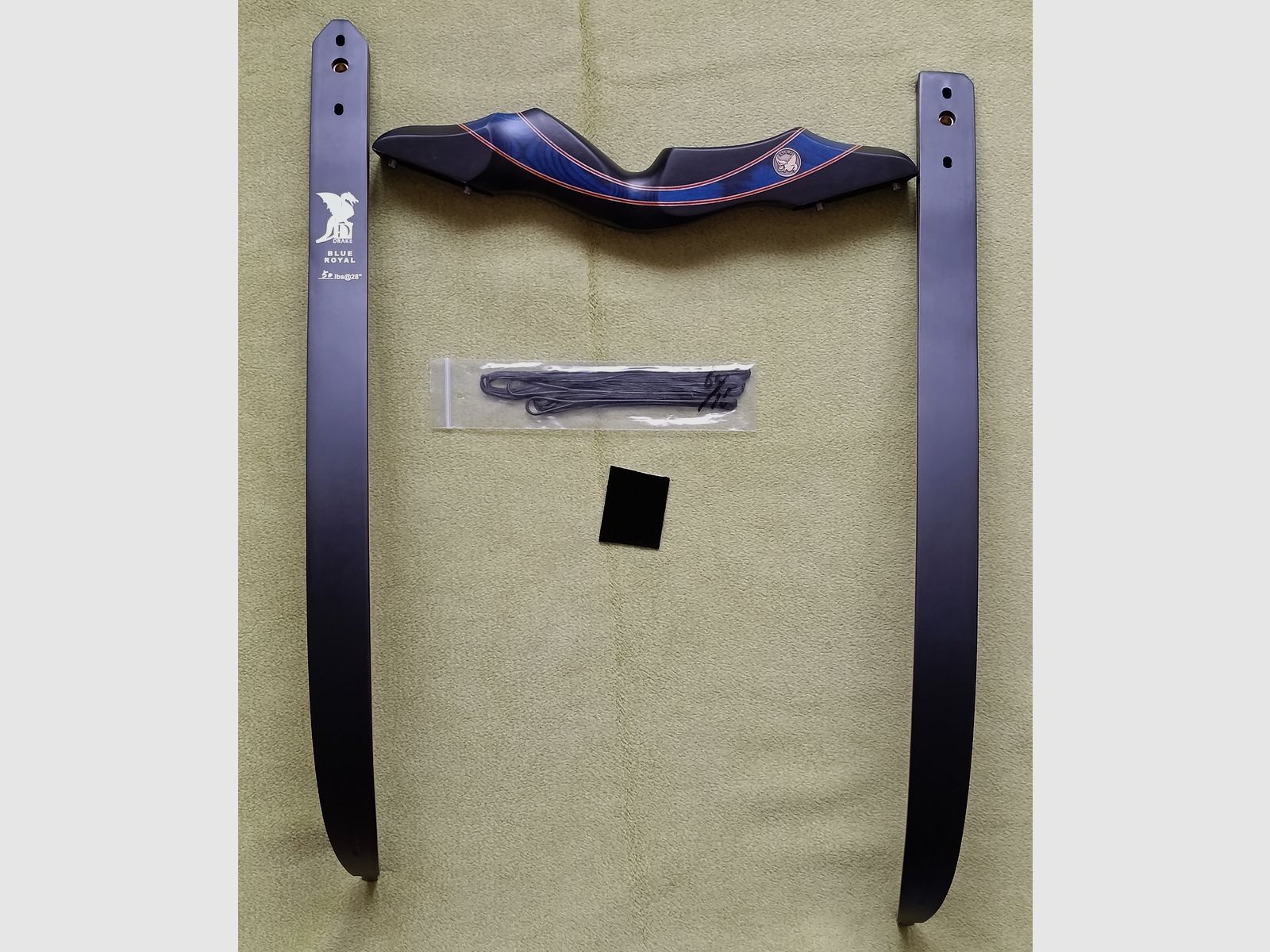 Drake Archery Elite Blue Royal 60 pollici 50 lbs RH Take Down Recurvebogen