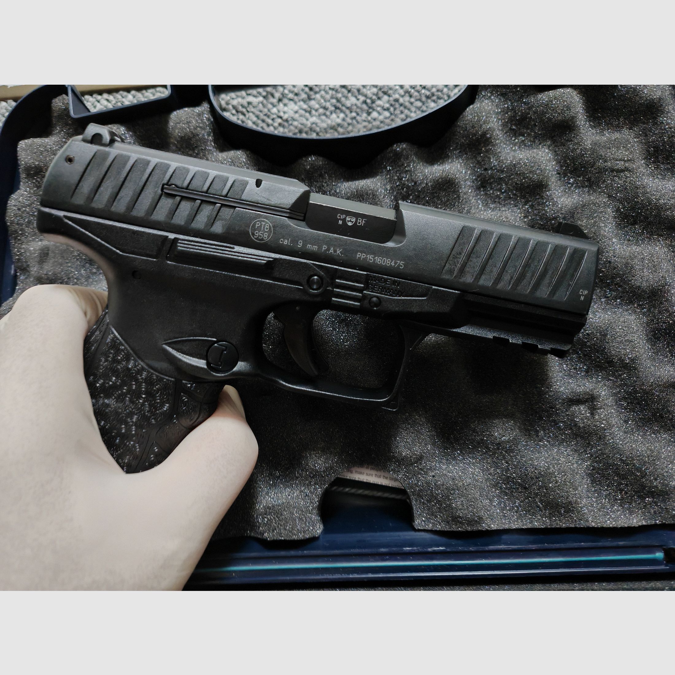 Umarex Walther PPQ NAVY Kit mit Original Walther-Koffer| 9mm P.A.K. Schreckschuss |NEUwertig
