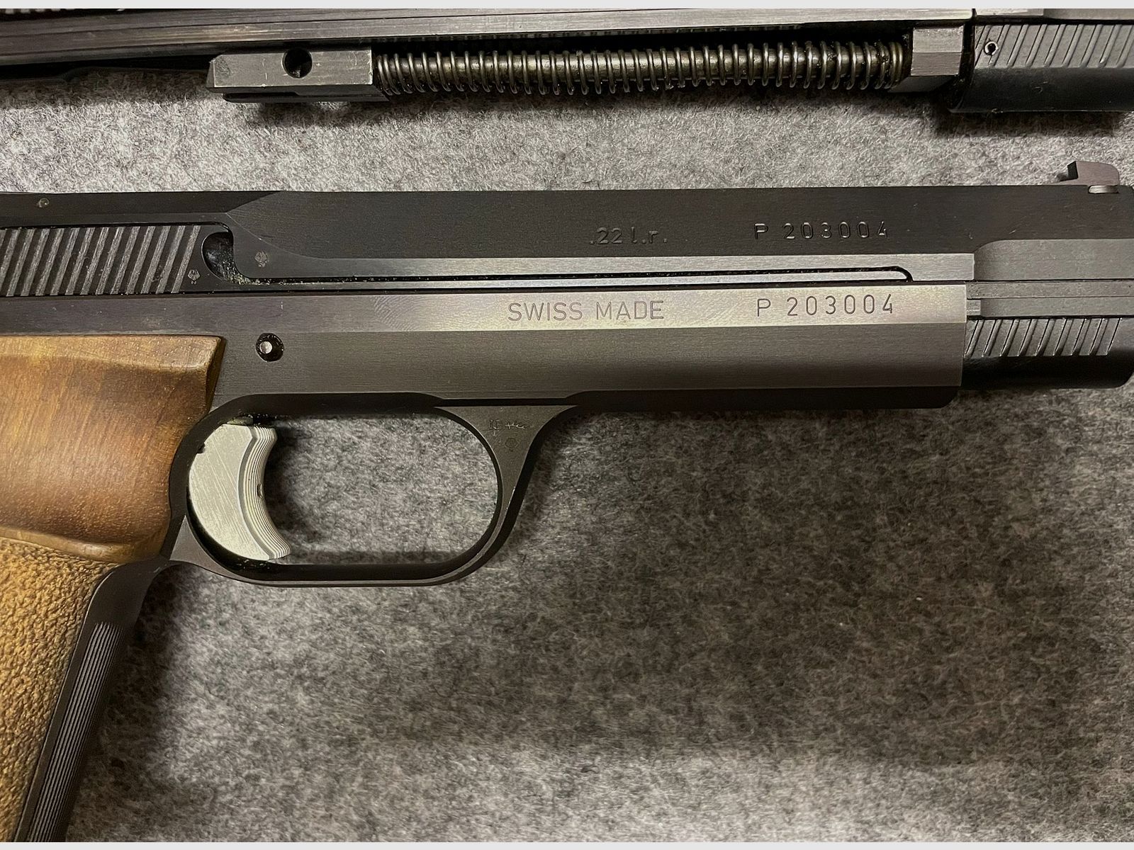 P240 Kal.22 mit Wechselsystem .32 S&W I.WC