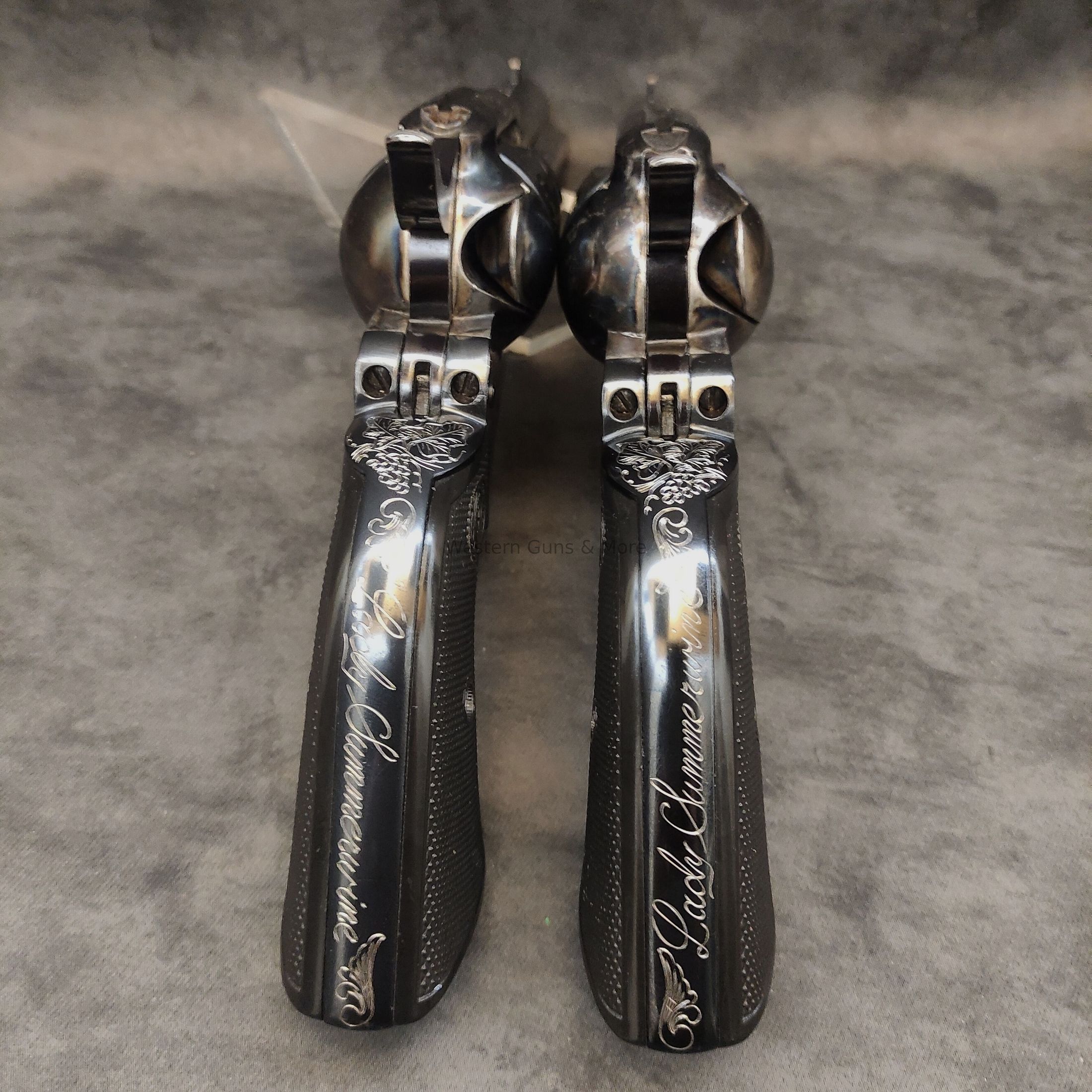 Ruger New Vaquero (1 Paire) Cal.357Mag. 4 3/4"