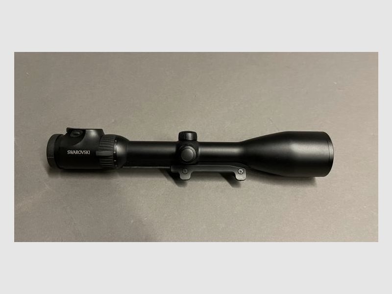 Swarovski Z6i 2,5-15x56 SR avec Blaser SM SR. État neuf