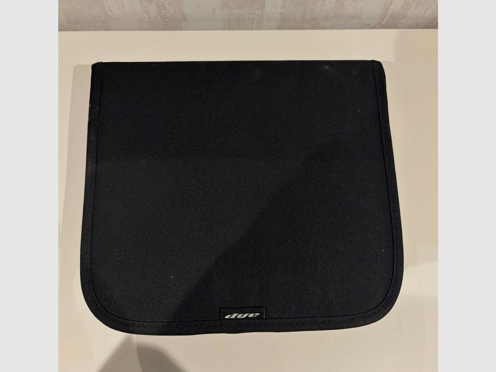 Dye Rize CZR E-Pneumat complete set incl. E-Hopper, Speedfeed, large HP bottle & Battlepack
