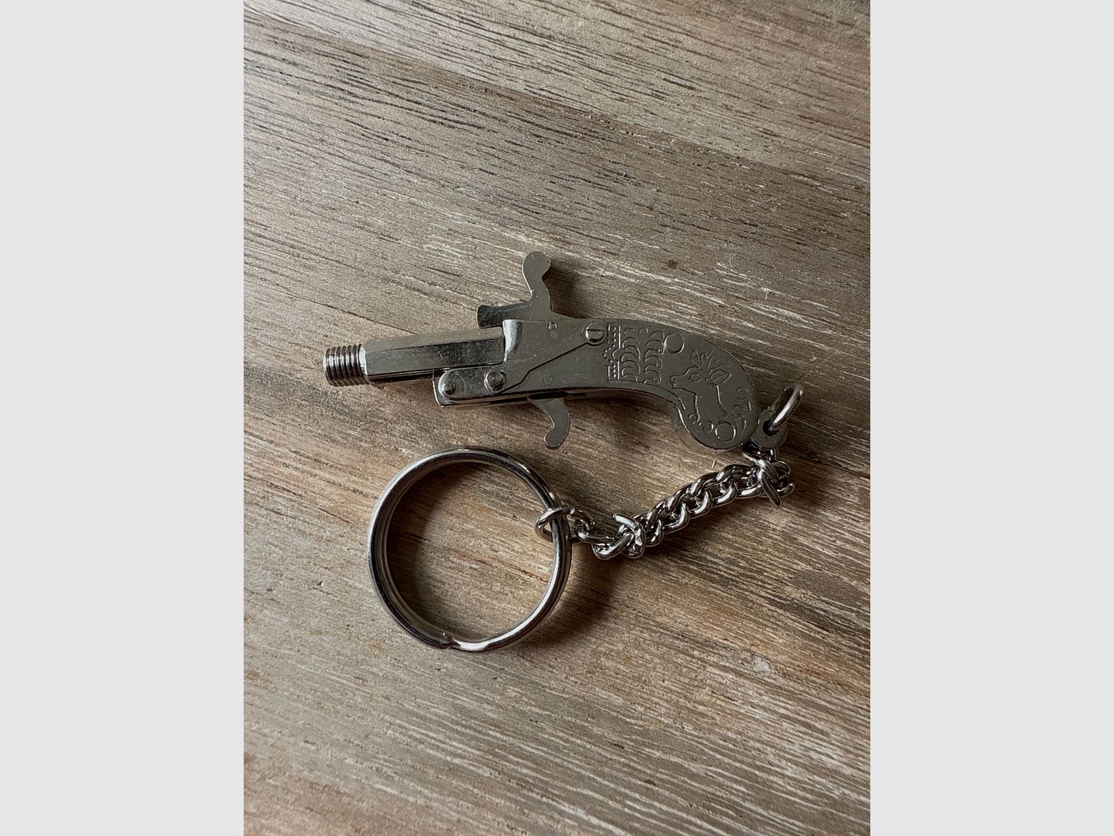 Berloque 2mm Pinnfire Schlüsselanhänger Signalmunition Knallpatronen Geschenkebox