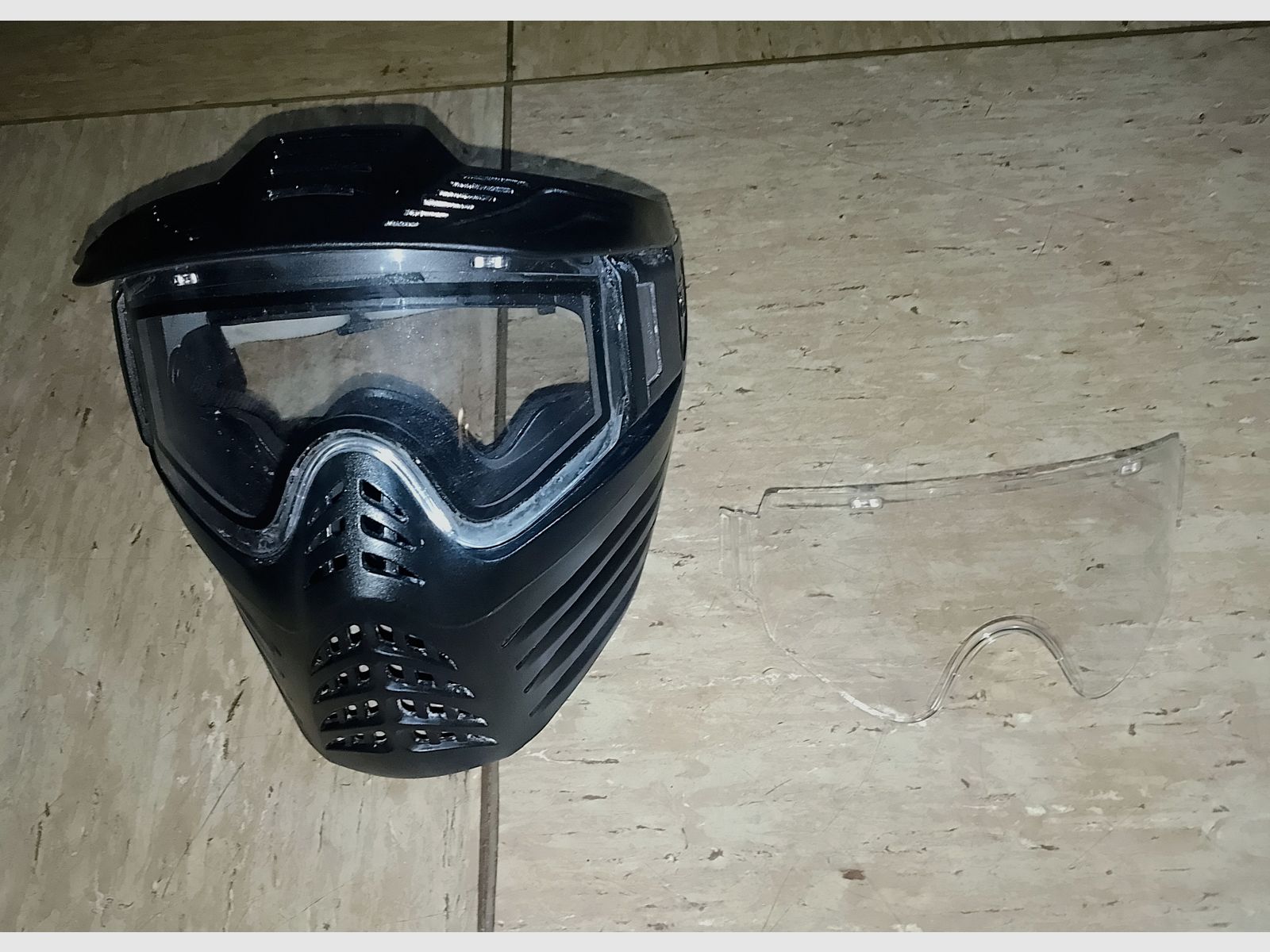 Maschera da paintball Vforce V Force nera con vetro di ricambio extra