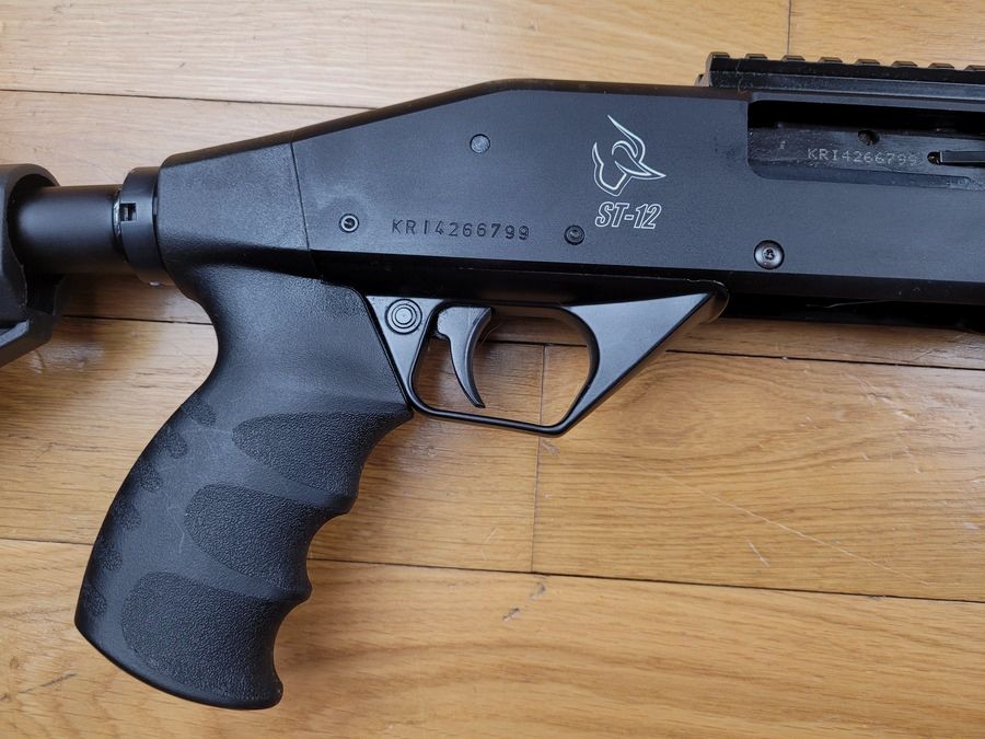 Très bon fusil à pompe Taurus – Modèle ST12 – cal 12/76 – Billes d&rsquo;acier – Capacité 4+1 – Catégorie C – État NEUF !, image 9 sur 18