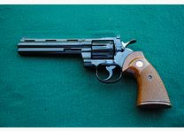 Colt Python, Beschuss 74, 6" LL, Orig. Griffschalen, ungeschossen