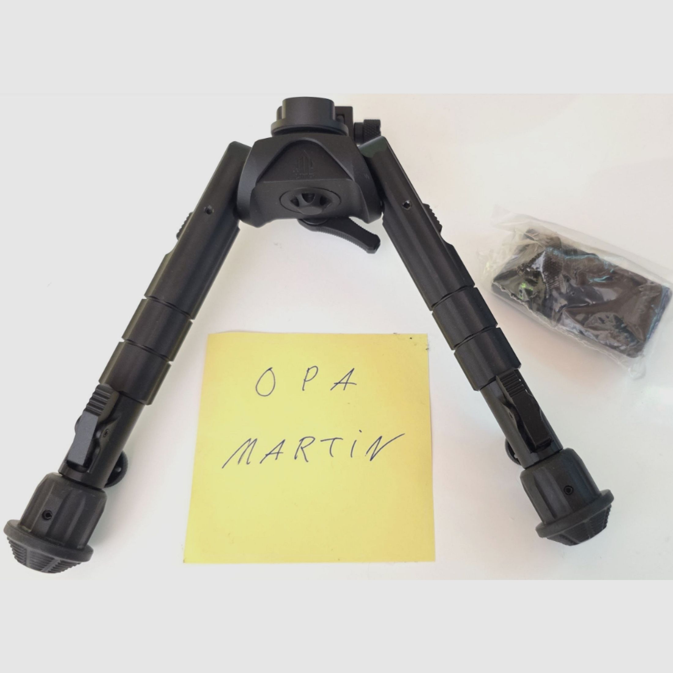 UTG® Recon 360® TL BIPOD, 6,6"-9,1" Mittelhöhe, Picatinny