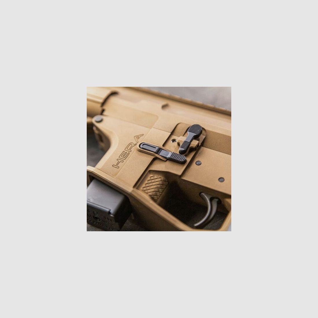 Hera Arms Magazinhalter Ambi Mag Release für AR15/M4