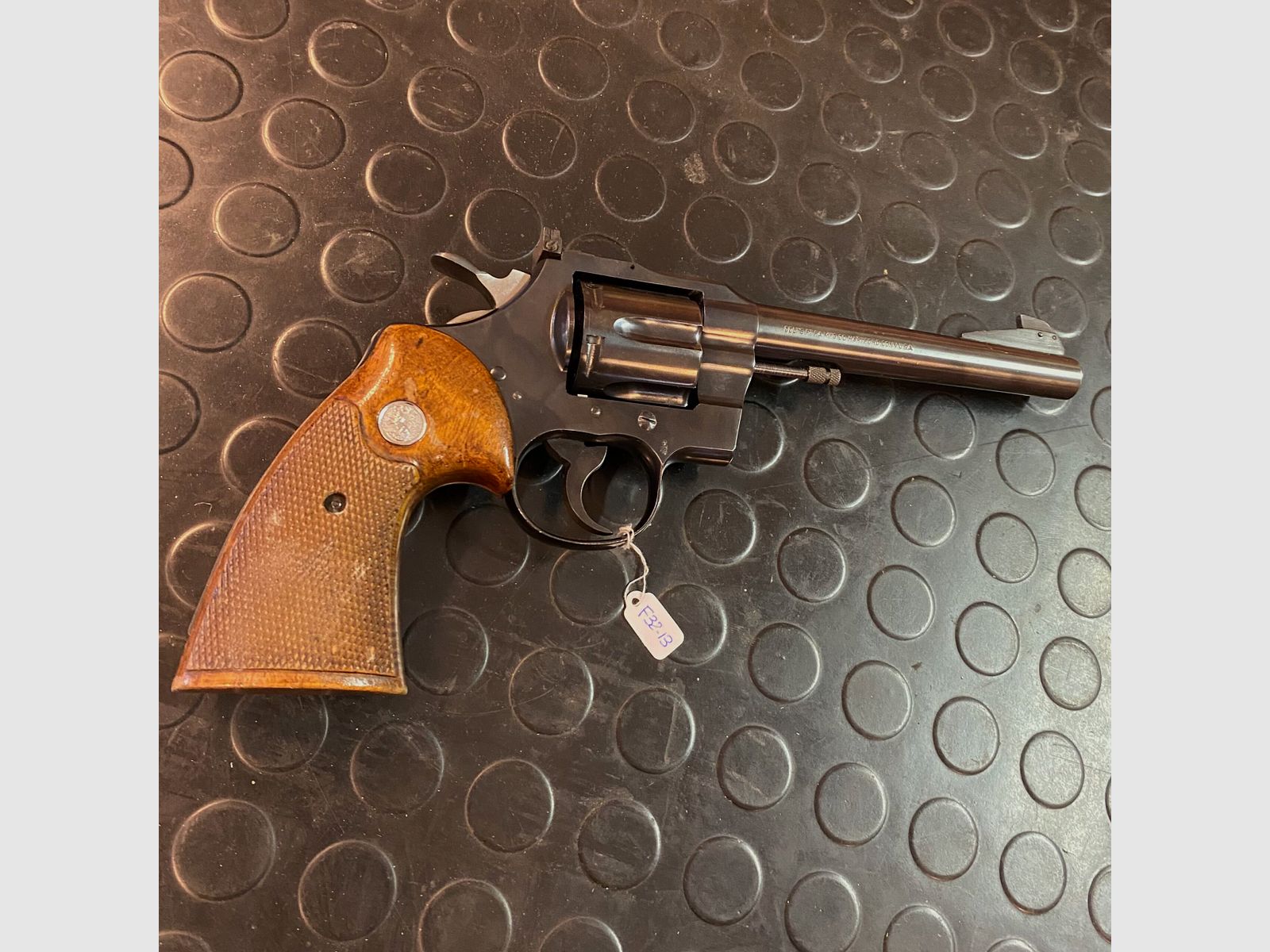 Colt Officers Match 38spl rif.F32-13