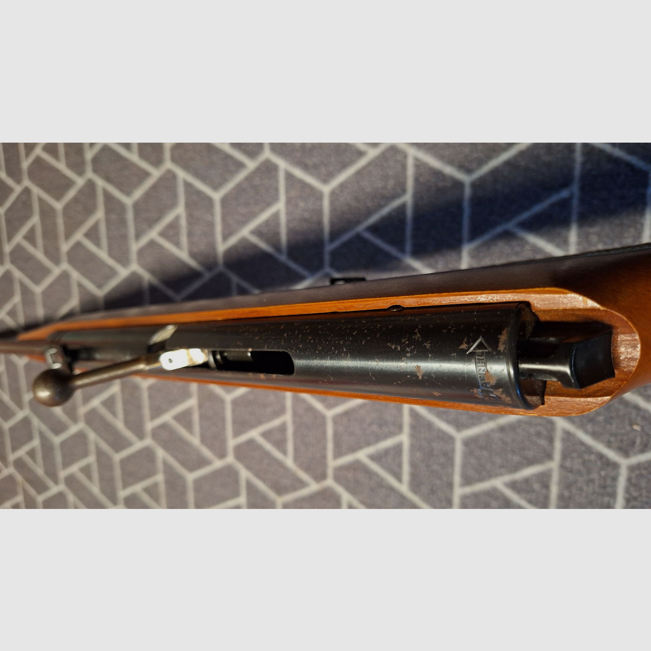Haenel Suhl 310 air rifle with 12-round magazine + case!