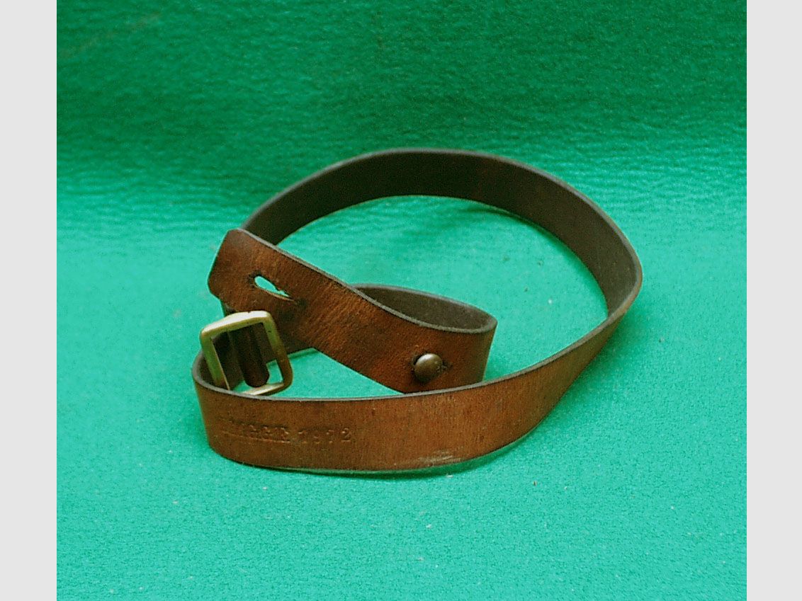Alter Trageriemen Gewehrriemen ca.90cm
