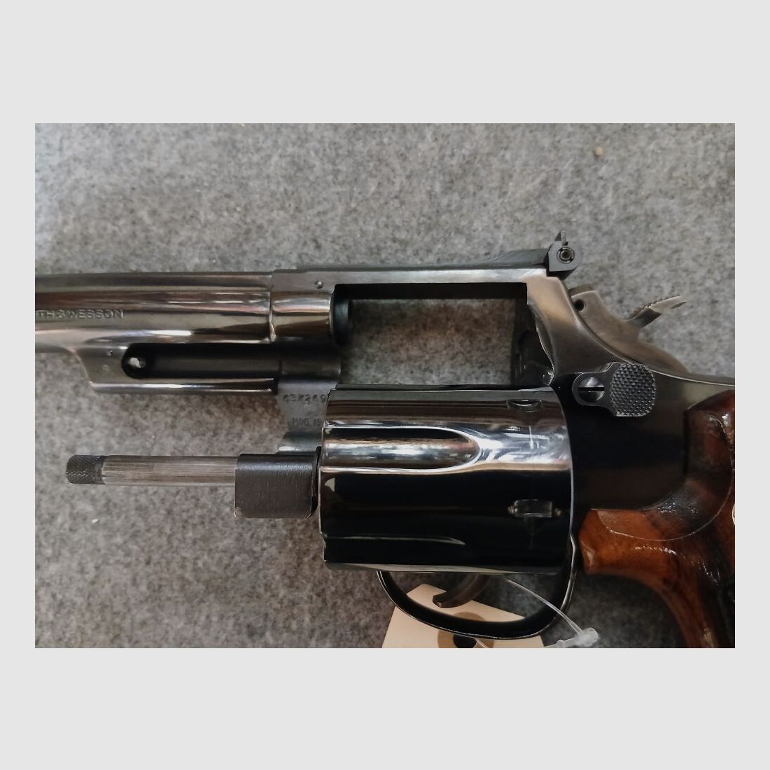 Smith&Wesson 19-4, Bild 3 von 5