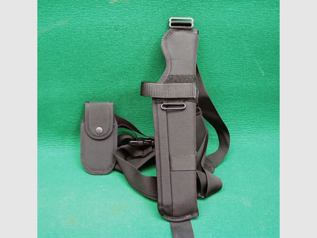 Holster à épaule Bianchi Modèle 4601, Système Ranger Viper