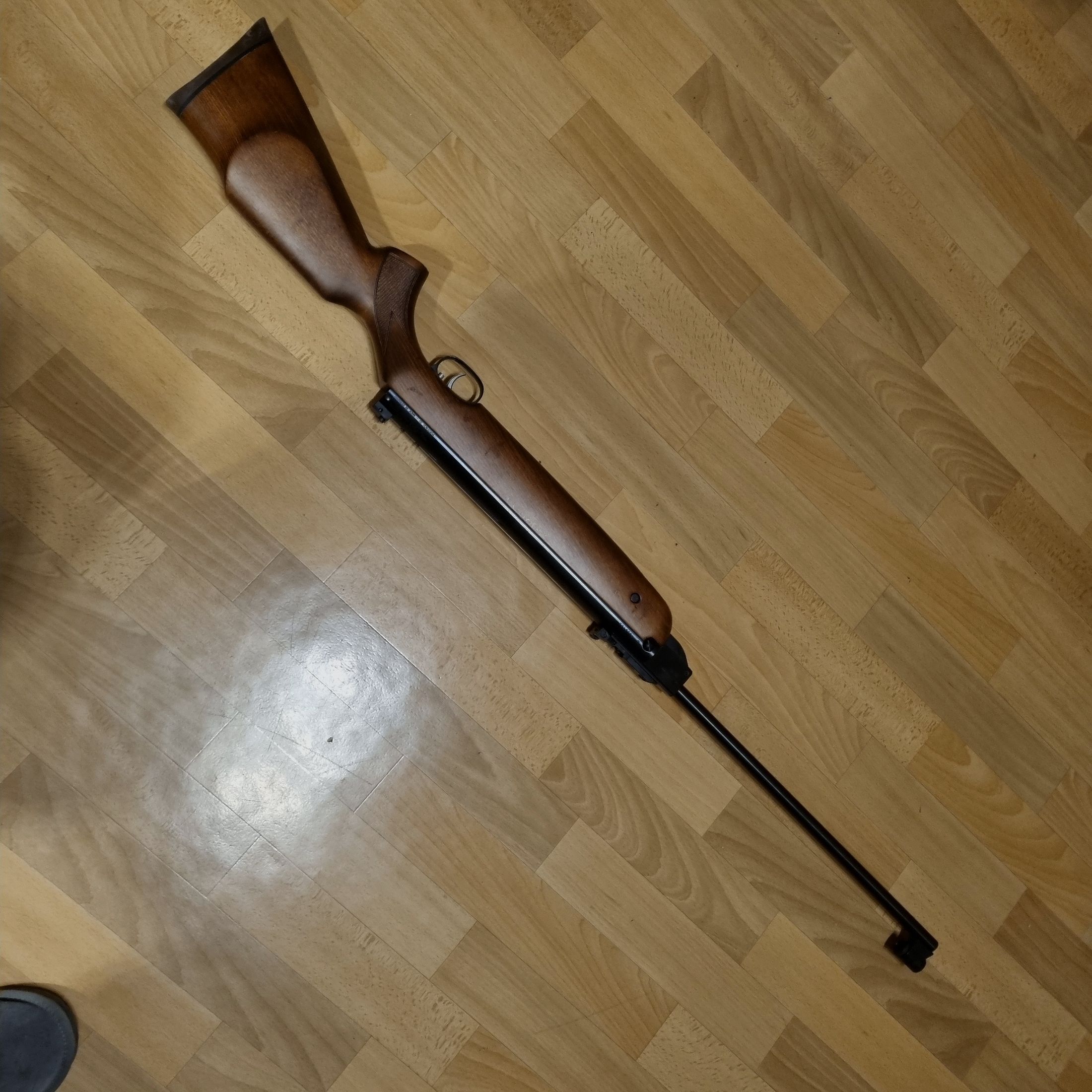 ⁵Weihrauch HW 80 mit ZF Gamo 4x20