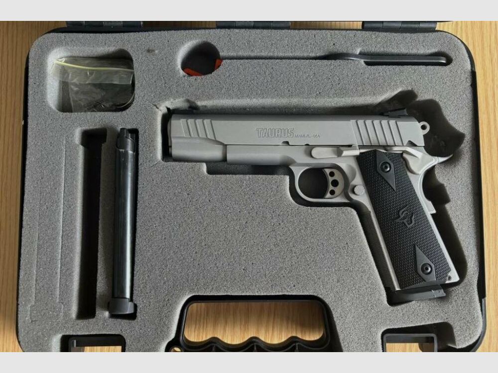Pistole Taurus Model PT 1911 Stainless Steel .45Auto